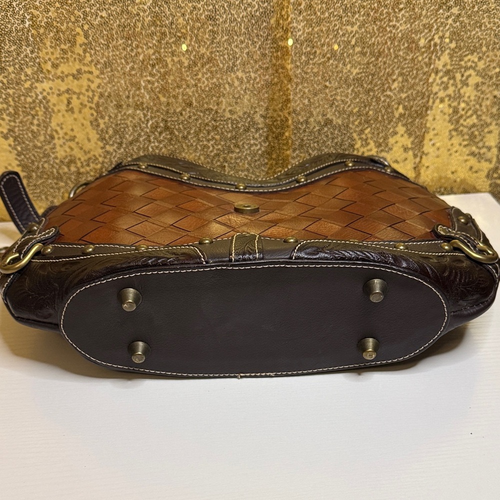 American West Two Tone Quilted Brown Woven Shoulder Bag - Picture 9 of 16